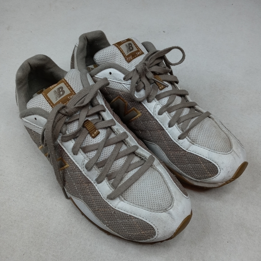 New Balance women's 442 running shoe sz 9.5